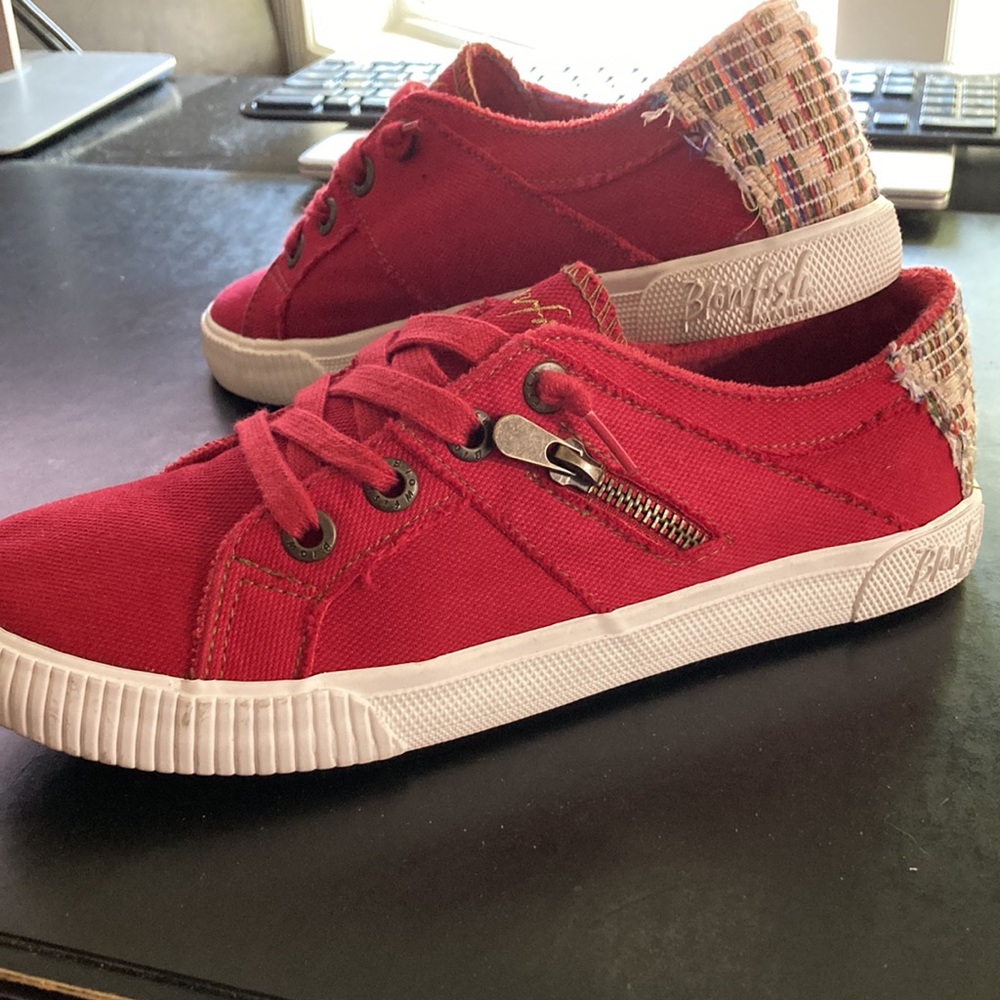 Blowfish Malibu Red Sneakers Size 8